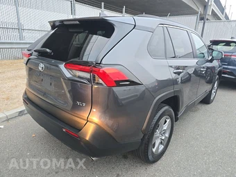 2024 Toyota RAV4 XLE – miniatura 4