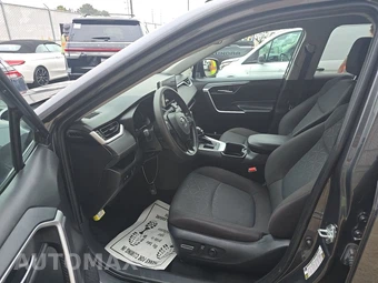 2024 Toyota RAV4 XLE – miniatura 7