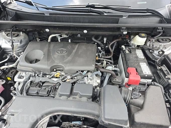 2024 Toyota RAV4 XLE – miniatura 15