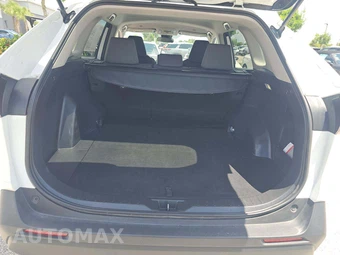 2024 Toyota RAV4 XLE - miniatura 11