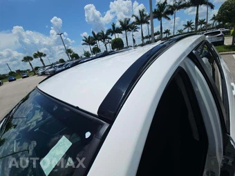 2024 Toyota RAV4 XLE - miniatura 9