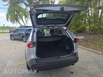 2024 Toyota RAV4 XLE - miniatura 14