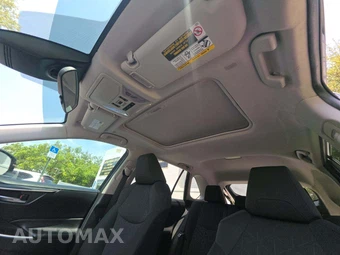 2024 Toyota RAV4 XLE - miniatura 11