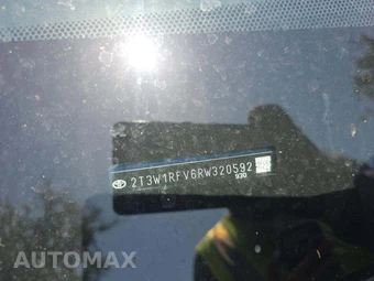 2024 Toyota RAV4 XLE - miniatura 5