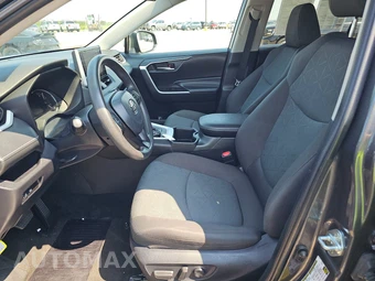 2024 Toyota RAV4 XLE - miniatura 7