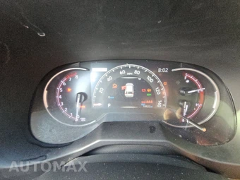 2024 Toyota RAV4 XLE - miniatura 12