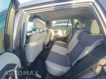 2024 Toyota RAV4 XLE - miniatura 13
