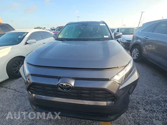 2024 Toyota RAV4 XLE - miniatura 2