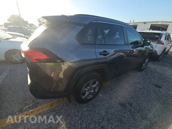 2024 Toyota RAV4 XLE - miniatura 4