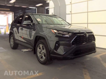 2024 Toyota RAV4 XLE - miniatura 3