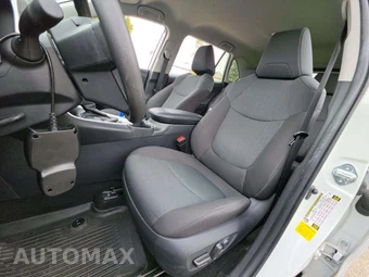 2024 Toyota RAV4 XLE - miniatura 3