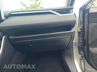 2024 Toyota RAV4 XLE - miniatura 16
