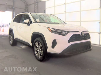 2024 Toyota RAV4 XLE - miniatura 3