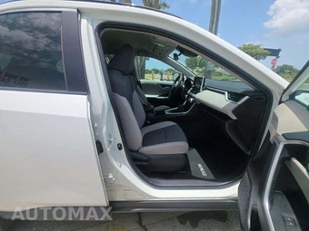 2024 Toyota RAV4 XLE - miniatura 18