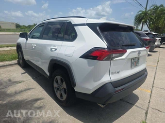 2024 Toyota RAV4 XLE - miniatura 2