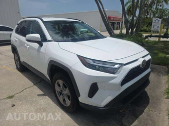 2024 Toyota RAV4 XLE - miniatura 4