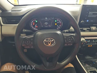 2024 Toyota RAV4 XLE - miniatura 10