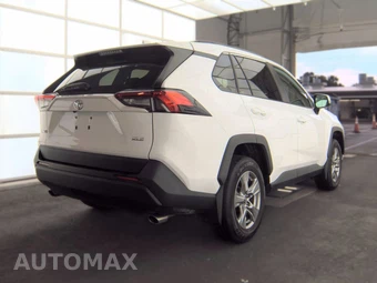 2024 Toyota RAV4 XLE - miniatura 4