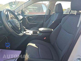2024 Toyota RAV4 XLE – miniatura 6