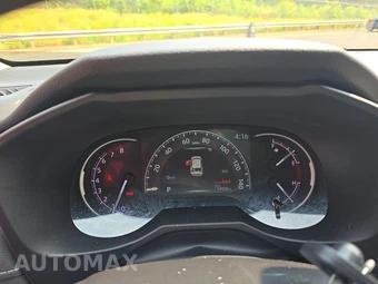 2024 Toyota RAV4 XLE - miniatura 12