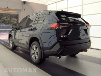 2024 Toyota RAV4 XLE - miniatura 6