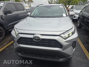 2024 Toyota RAV4 XLE - miniatura 2