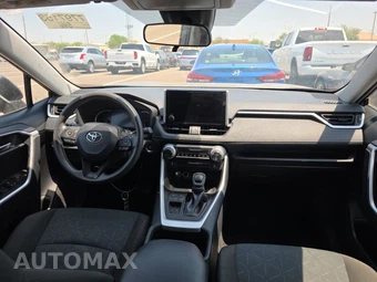2024 Toyota RAV4 XLE - miniatura 11
