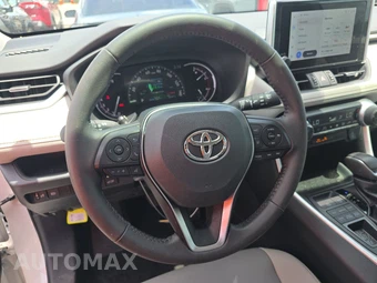 2024 Toyota RAV4 XLE Premium - miniatura 10