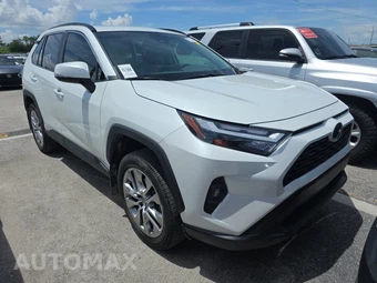 2024 Toyota RAV4 XLE Premium - miniatura 3