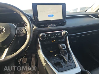 2024 Toyota RAV4 XLE Premium - miniatura 11