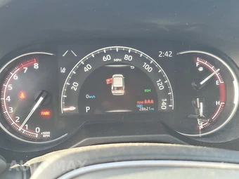 2024 Toyota RAV4 XLE Premium - miniatura 12