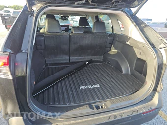 2024 Toyota RAV4 XLE Premium - miniatura 16