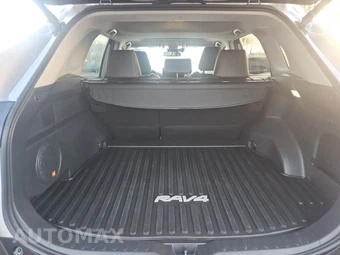 2024 Toyota RAV4 XLE Premium - miniatura 16