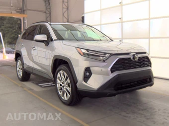 2024 Toyota RAV4 XLE Premium - miniatura 3