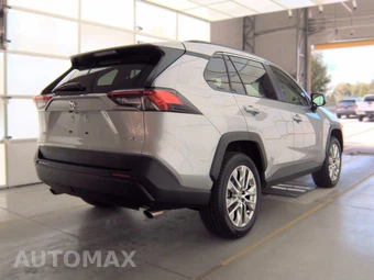 2024 Toyota RAV4 XLE Premium - miniatura 4