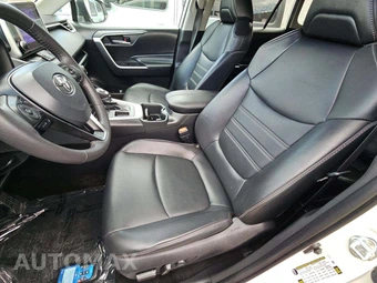 2024 Toyota RAV4 XLE Premium - miniatura 6