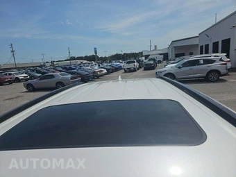 2024 Toyota RAV4 XLE Premium - miniatura 9