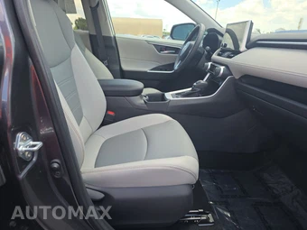 2024 Toyota RAV4 XLE Premium - miniatura 8