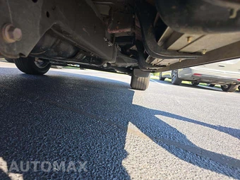 2024 Toyota Sequoia Limited – miniatura 17