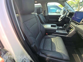 2024 Toyota Sequoia Limited - miniatura 19