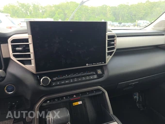 2024 Toyota Sequoia Limited – miniatura 11