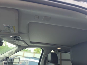2024 Toyota Sequoia Limited – miniatura 17