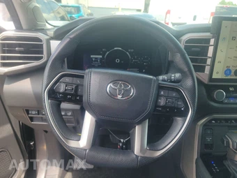 2024 Toyota Sequoia Limited - miniatura 10