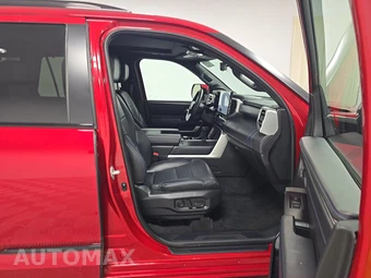 2024 Toyota Sequoia Platinum - miniatura 8