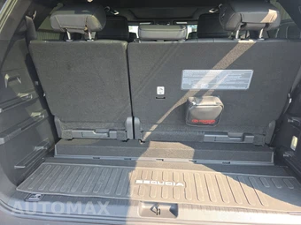 2024 Toyota Sequoia Platinum - miniatura 17