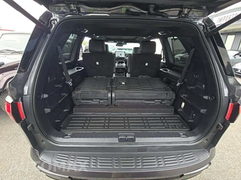 2024 Toyota Sequoia Platinum - miniatura 15