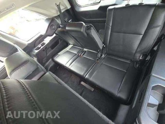 2024 Toyota Sequoia SR5 - miniatura 14