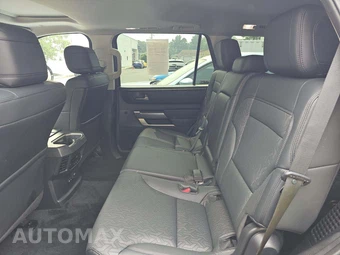 2024 Toyota Sequoia SR5 - miniatura 13