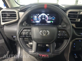 2024 Toyota Sequoia TRD Off-Road - miniatura 10