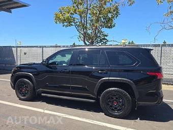 2024 Toyota Sequoia TRD Pro - miniatura 6